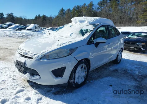 2011 Ford Fiesta Se z USA, uszkodzony, nr VIN 3FADP4BJ1BM118509
